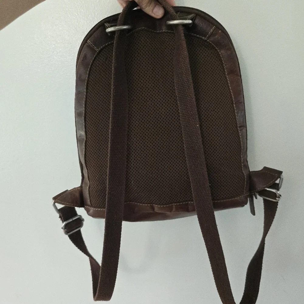 Jack Georges Voyager Convertible Backpack / Messenger Brown Leather Distressed